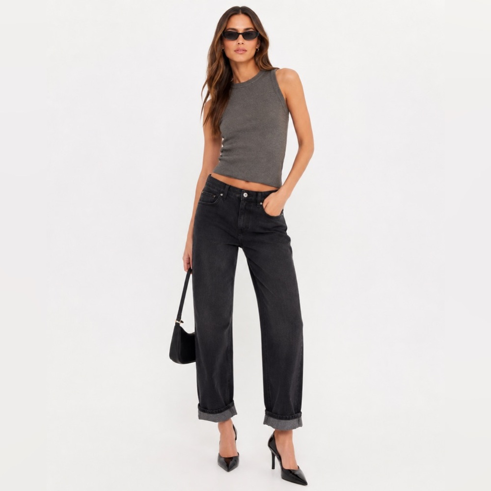 NWT Zara Z1975 Selvedge Straight Leg Mid Waist Jeans
